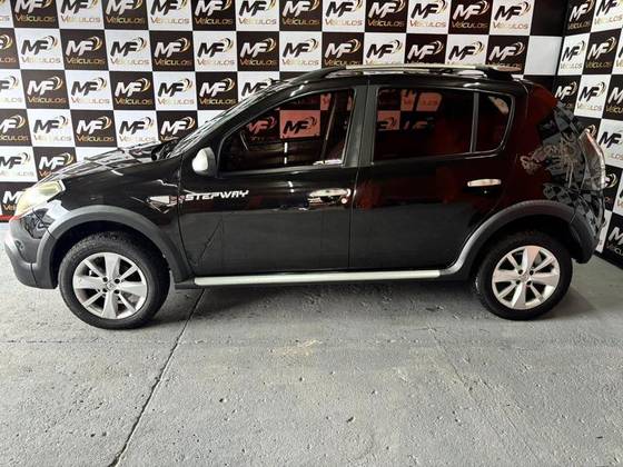 RENAULT SANDERO 1.6 STEPWAY 16V FLEX 4P AUTOMÁTICO RENAULT SANDERO 1.6 STEPWAY 16V FLEX 4P AUTOMÁTICO